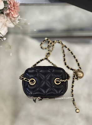 NWT! 🖤22C CHANEL Black Pearl Crush 🖤 Mini Square Vanity Gold HW