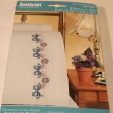 1 NEW JanLynn EMBROIDERY STAMPED PILLOWCASE PAIR   FLORAL RIBBON  