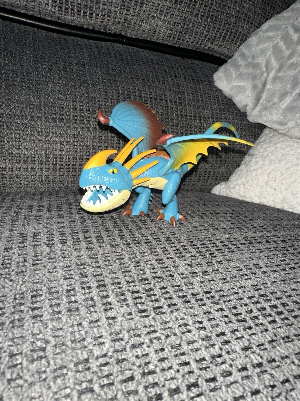 Picture 1 of 9