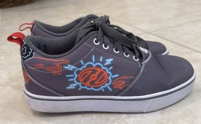 Heelys Youth Shoes Sneakers With Wheels Skates Gray Lightning Bolt Cloud Size 6
