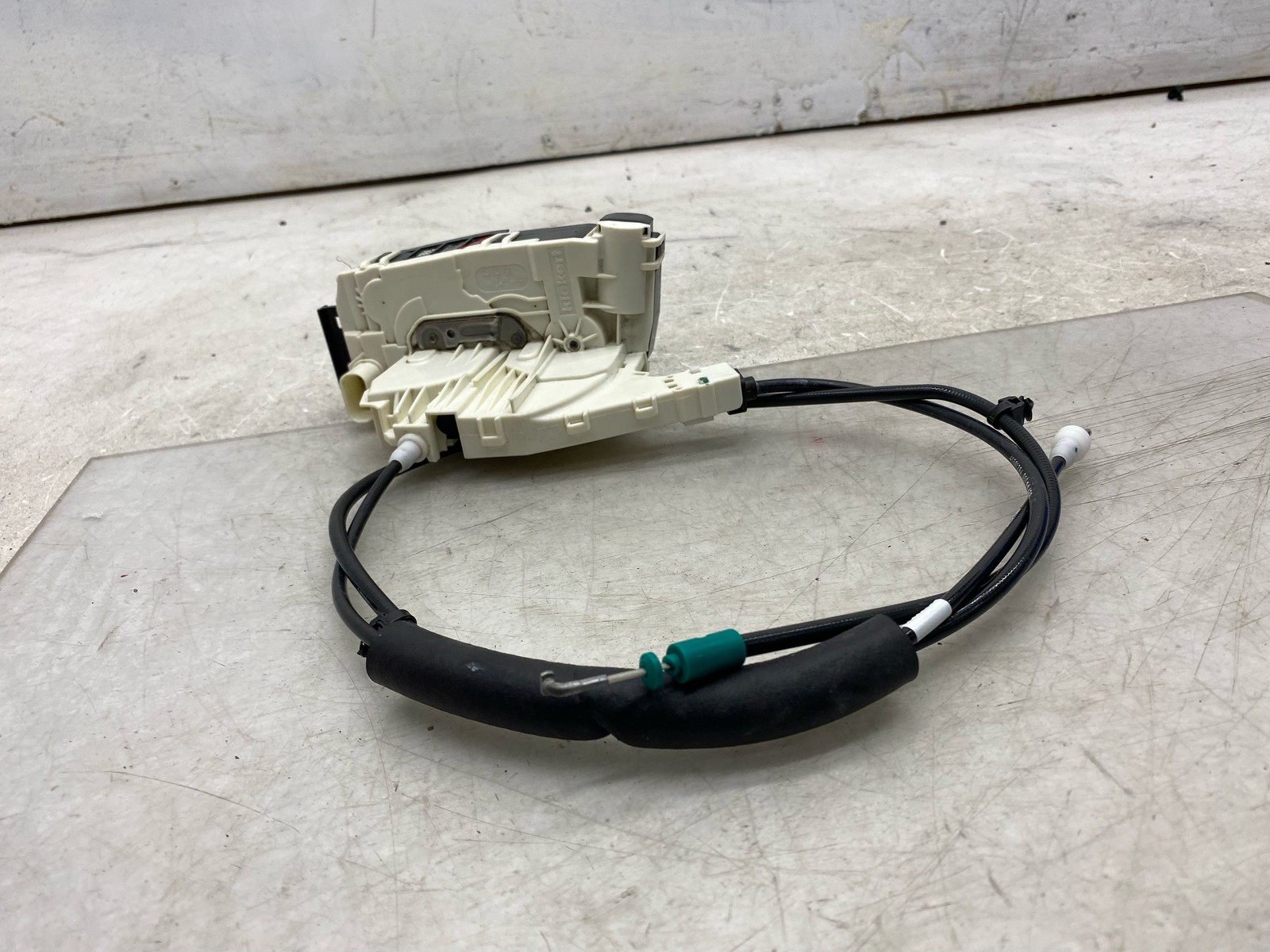 2020-2025 ASTON MARTIN DBX OEM LEFT REAR DOOR LOCK LATCH ACTUATOR MY83-26413-AC