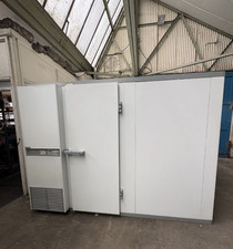 Porkka Monobloc  Cold Room 2700 x 3100 x 2100mm 13A Plug In Walk In Fridge