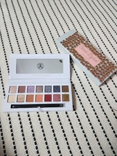 Anastasia Beverly Hills (ABH) x Carli Bybel E...