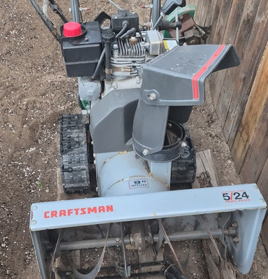 Craftsman 5/24 Trac-Plus Two Stage Gasoline Snow Blower 24in Electric Start