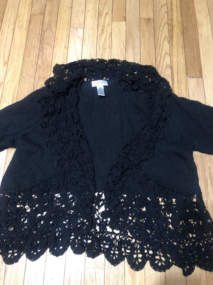 Cardigã 2X Nine West preto frente aberta crochê laçado suéter boho - Imagem 2 de 4