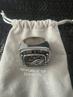 ASUS ROG RTX 40 Series STRIX Limited Edition Alloy Ring Weißgold vergoldet