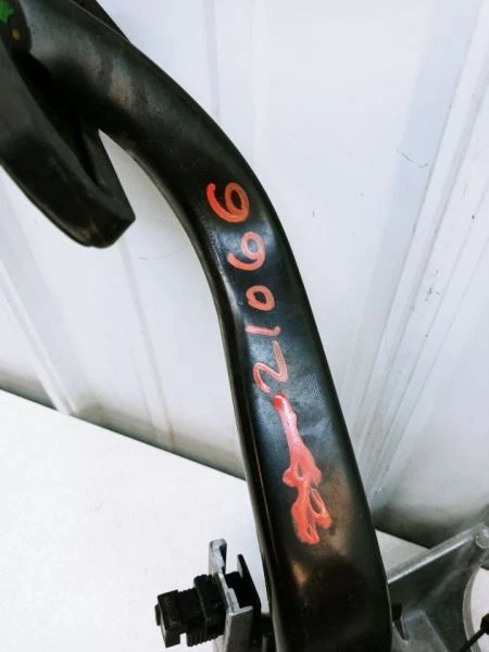 2008 BMW 328i SEDAN AUTOMÁTICO N51 GASOLINA E PEDAL DE FREIO FABRICANTE DE EQUIPAMENTO ORIGINAL  - Imagem 2 de 4