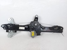 Porte avant et accessoires Nissan Pulsar