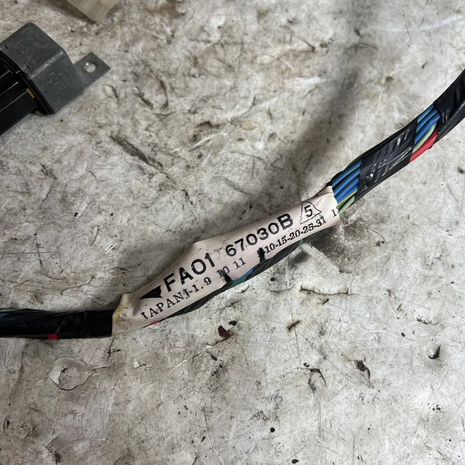 81-83 Mazda RX7 MT Under Dash Wiring Harness FB - Image 2 of 4