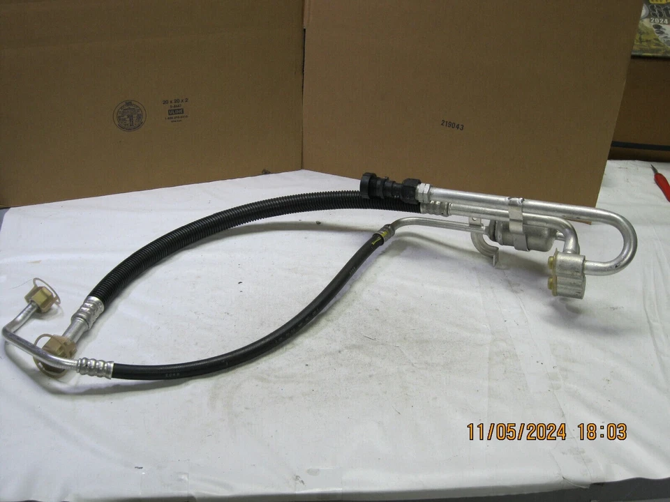 AcDelco 15-30424 A/C Compressor & Condenser Hose Assembly 15975488 Foto 2 de 4