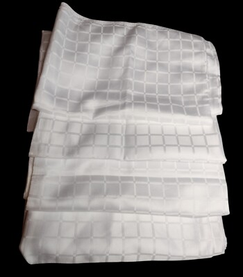 4 Town & Country Pillow Co Checkered Pillowcases Standard White Silky Feel USA
