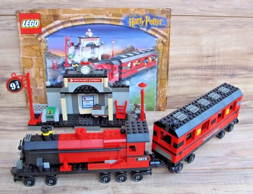 HARRY POTTER LEGO 4708 Hogwarts Express 2001 - 100% Complete + Manual - EUC