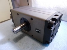 SMC CRA1BW100-100 PNEUMATIC AIR ROTARY ACTUATOR 100 degree DOUBLE SHAFT