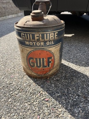 Vintage Gulflube Motor Oil Gas Can Metal 5 Gal. With Spout