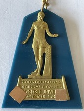 Distintivo GUF Concorso Ginnastica per Fasciste Universitarie Montecatini 1939