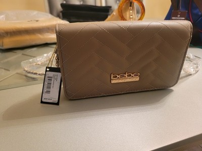 bebe Taupe Quilted Chevron Shoulder Bag Gold Chain Strap Logo Accent Designer
