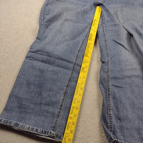 Westport Woman 24 Short Jeans Worn Faded (44x28) Button Zip 5 Pocket - Picture 9 of 12
