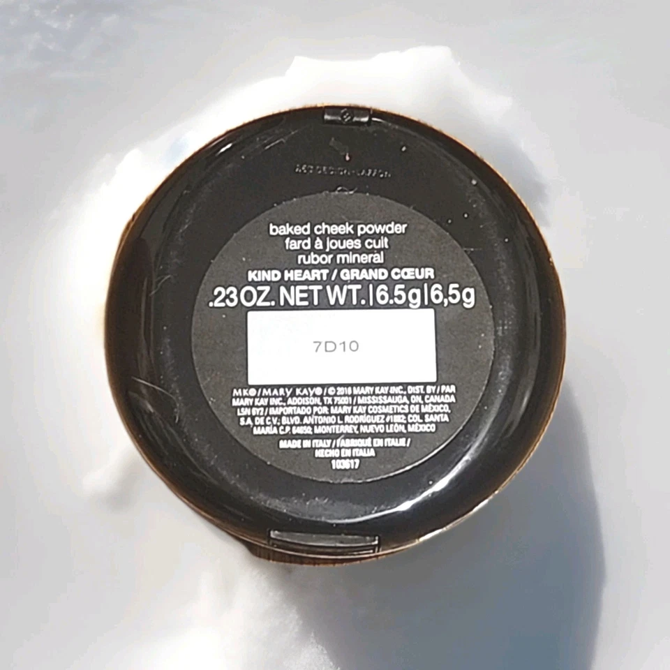 Mary Kay Baked Cheek Powder .23 OZ Compact Kind HEART 103617 NIB - Image 4 of 4