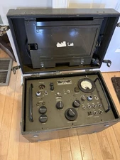 Vintage 1960s US Military War Signal Generator