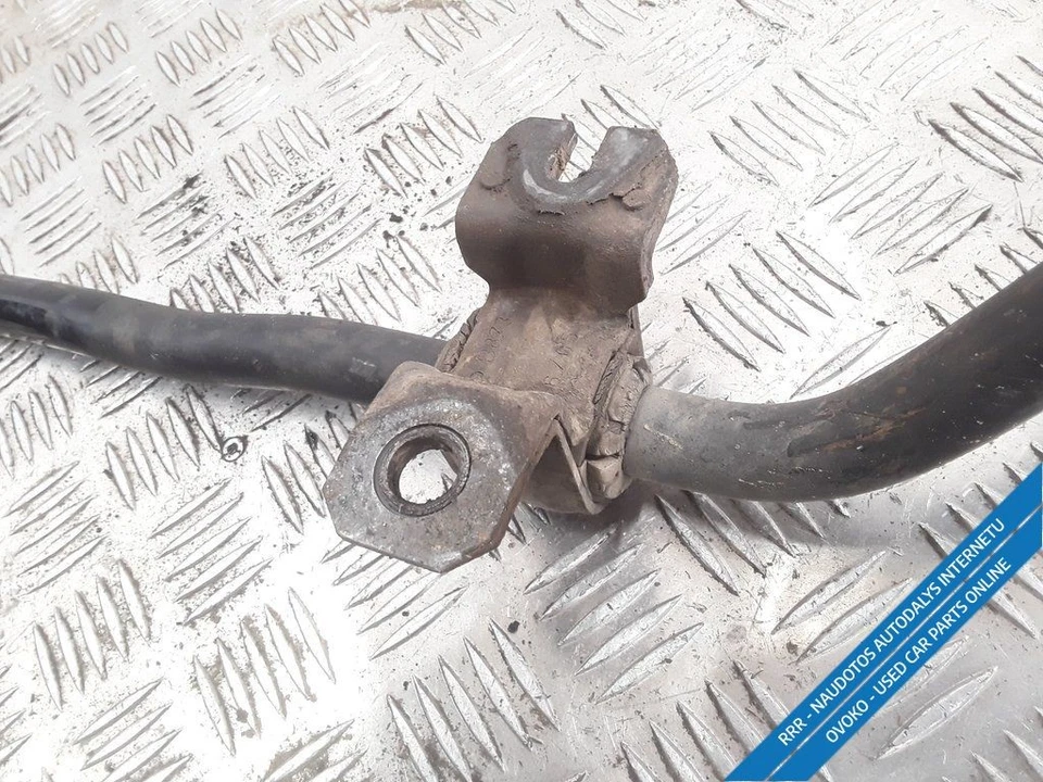 Alfa Romeo Brera 2.2JTS 136kw 2006 Petrol Front suspension sway bar B873  - Image 2 of 4