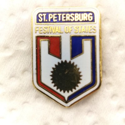 St. Petersburg Festival of States Lapel Pin ~1'' Vintage Enamel Collectible