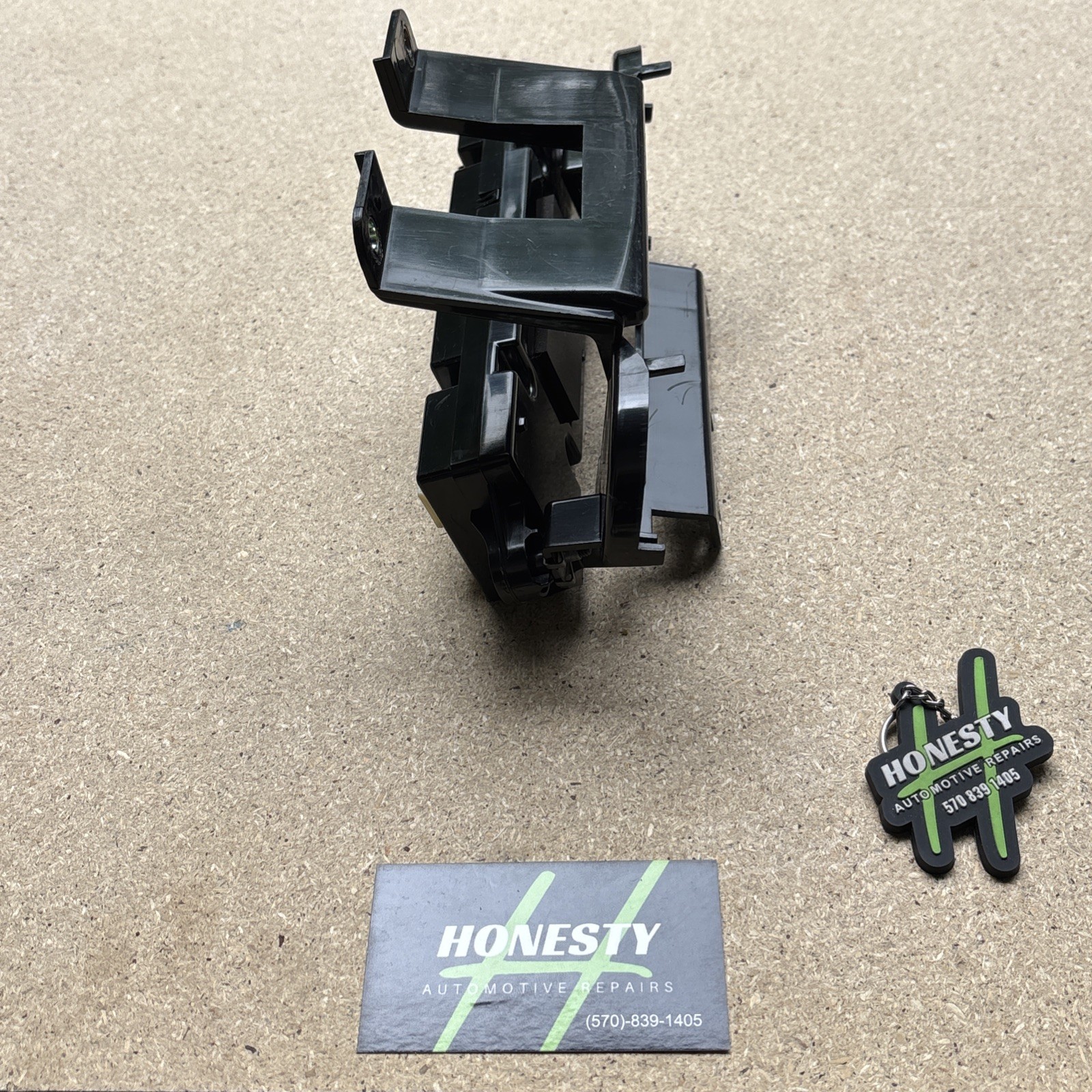 2015–2019 Ferrari 488 GTB/Spider HVAC Dash Dashboard Support Mount Bracket –OEM 