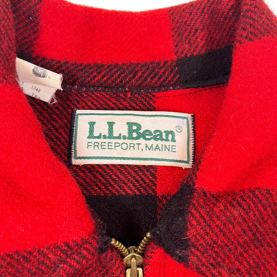 Vintage LL Bean Wool Mackinaw Buffalo Plaid Jacket Hunting Medium Made In USA - Image 2 of 4