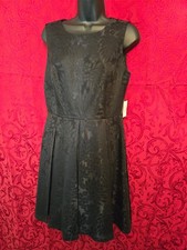 NINE WEST BLACK CAREER FIT AND FLARE DRESS FLORAL DESIGN SIZE 4 NWT