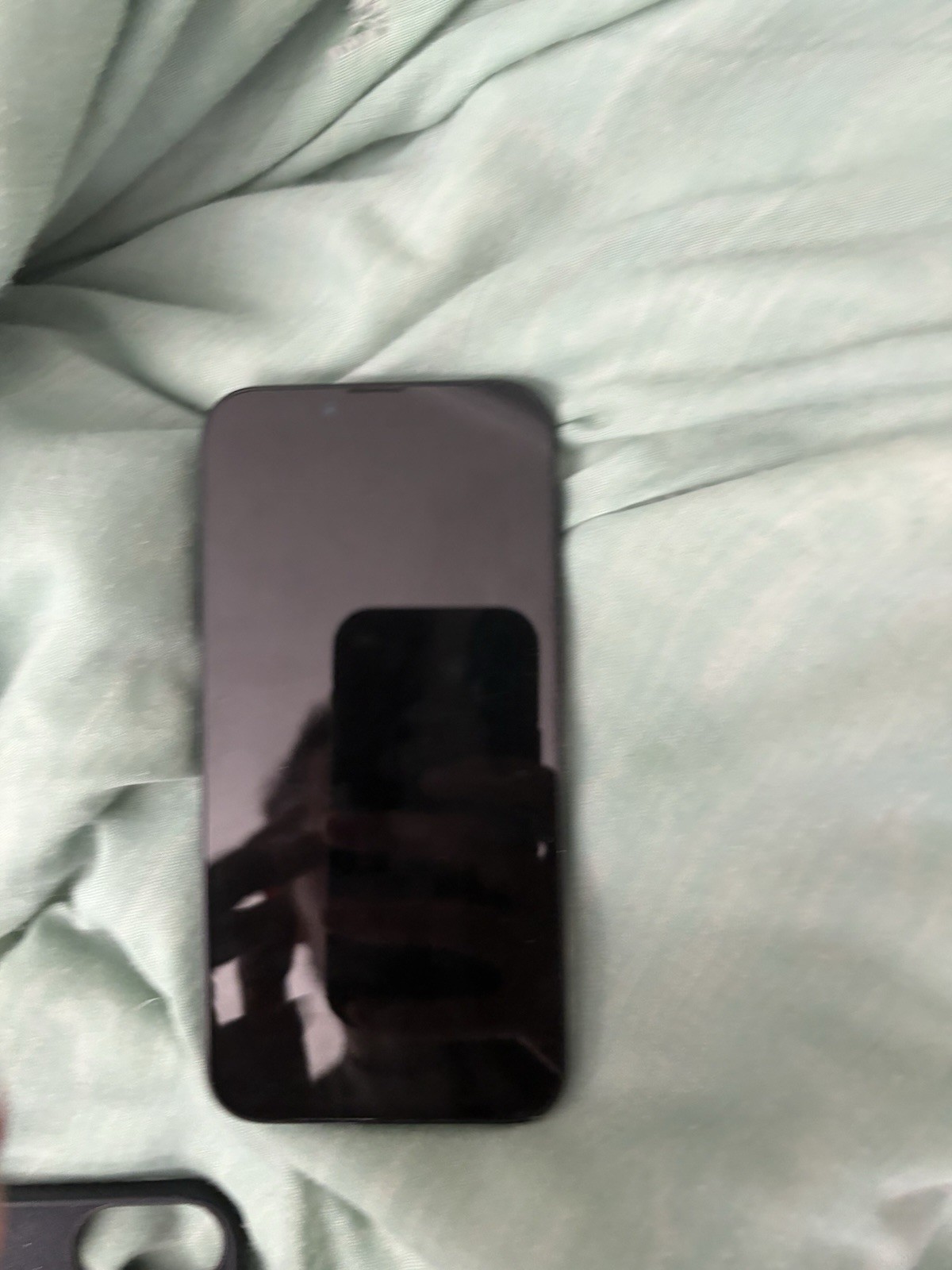 iPhone 16e 128GB Black, Unlocked