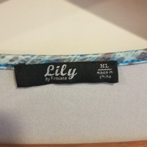 Lily by Firmiana Womens 3/4 Sleeve Scoop Neck Top Size XL Blue Trees K-15 - Picture 7 of 11
