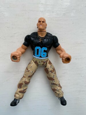 WWE WCW KONNAN MARVEL TOY BIZ GRIP N FLIP WRESTLING ACTIONFIGUR