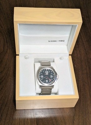 LUM-TEC 300M Diver Swiss Quartz Sapphire Crystal Full Set Extra Strap FreeUSShip