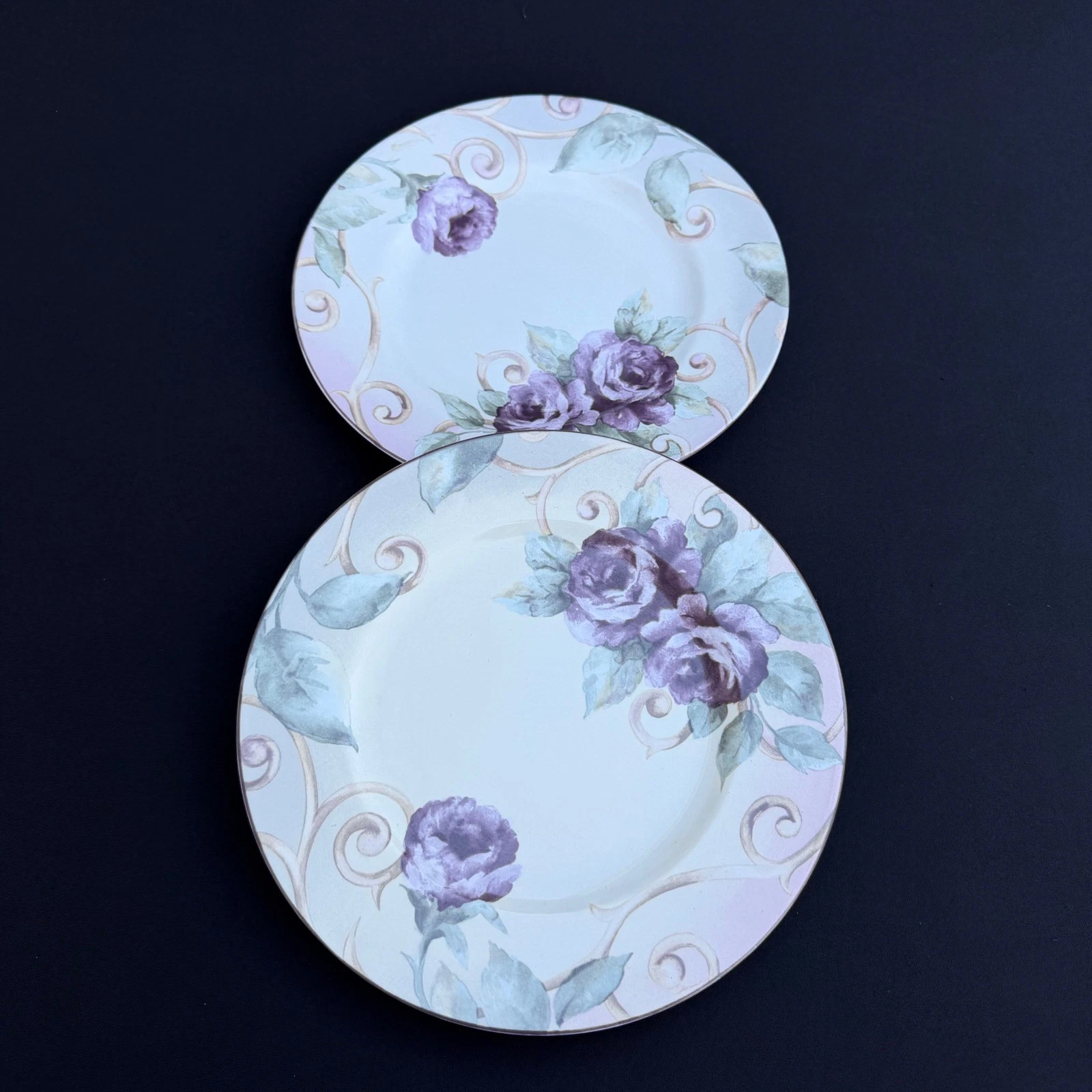 222 Fifth Shiraz Dinner Plates
