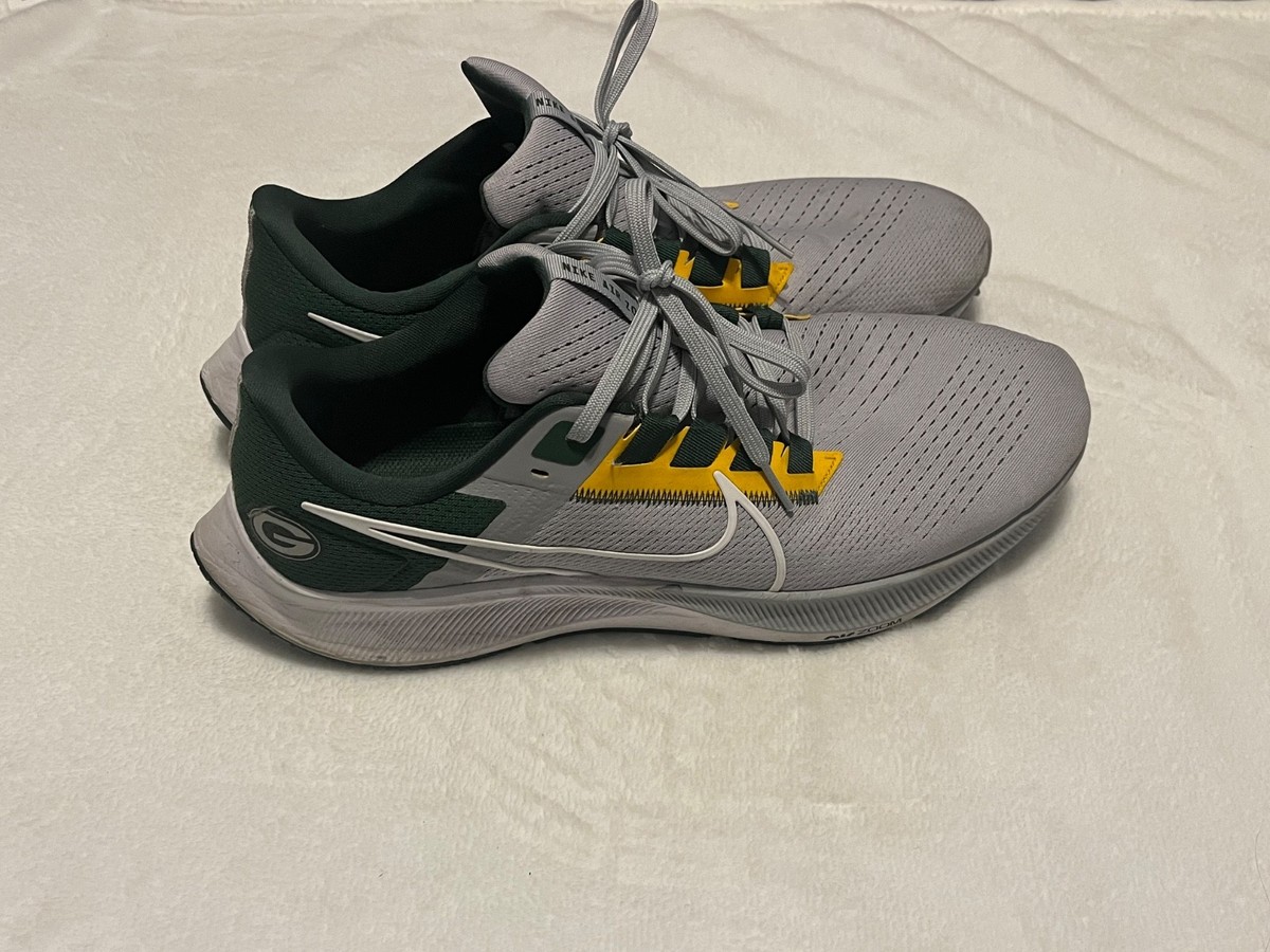 nike pegasus 38 green