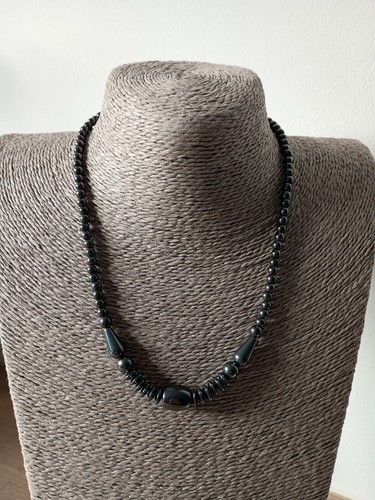 Necklace Hematite beautiful  great present 1980'or 1990's style ❤️ Valentine