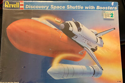 REVELL DISCOVERY SPACE SHUTTLE WITH BOOSTERS NASA MODEL KIT  4544