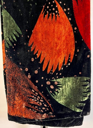 Vintage 1990's colorful Art Deco print silk velvet scarf by GEORGINA VON ETZDORF - Picture 7 of 11