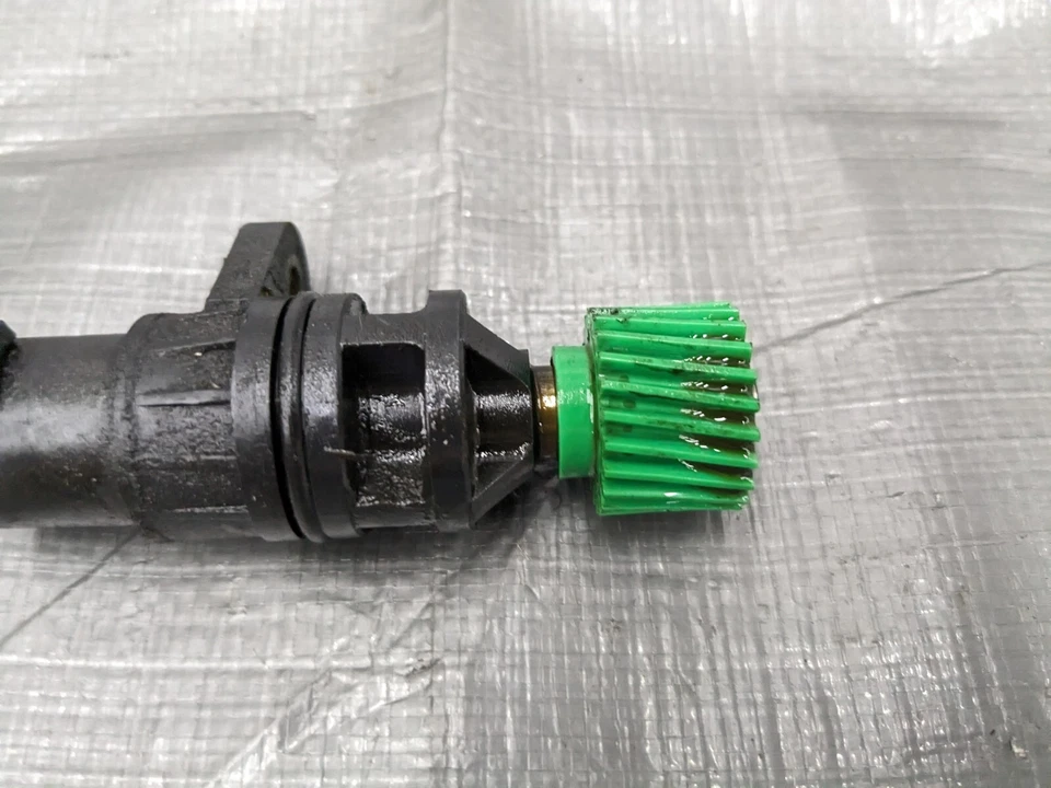 Mazda Miata Speedo 1999-2005 sensor de velocidad engranaje 4,3 verde 23 dientes M527-17-400A Foto 3 de 4