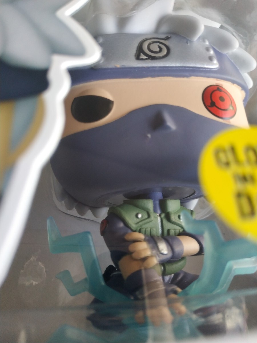 Funko Pop Kakashi Lightning Blade Glow 822 GITD Naruto Shippuden