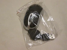 Generic Mini (Wired) Travel Mouse with Optical Scroll and Retractable USB Cable