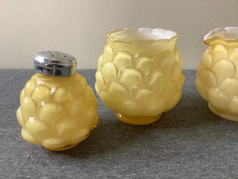 Fenton Jacqueline Miel Amarillo Alcachofa Vidrio Sal y Pimienta Crema Azúcar Cuenco Foto 3 de 4