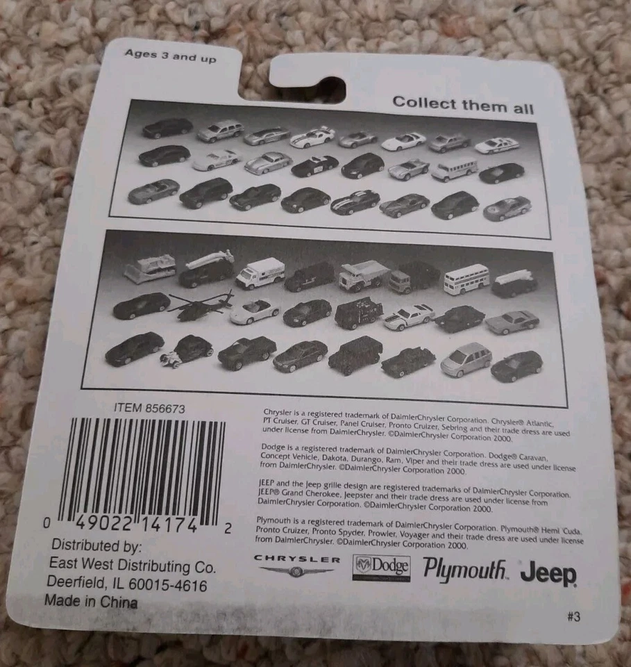 1997 - 2004 年道奇 Dakota Sport 4x4 收藏品 1/64 比例压铸 Diorama 模型 — 第 2/3 张图片