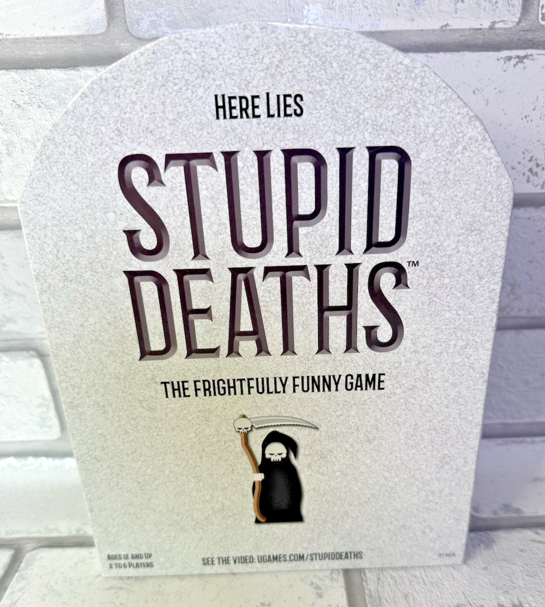 Paul Lamond Stupid Deaths Board Game