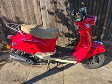 Direct Bikes 50cc Retro scooter/ moped 50cc ** NEVER USED 2026 MODEL**