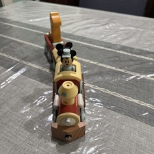 DISNEY MICKEY CONDUCTOR WOODEN TRAIN SET USED Complete Set