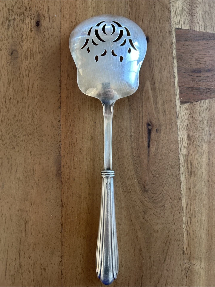 "Cuchara para servir perforada ranurada de plata esterlina vintage 9"" verdura de bayas" Foto 2 de 3