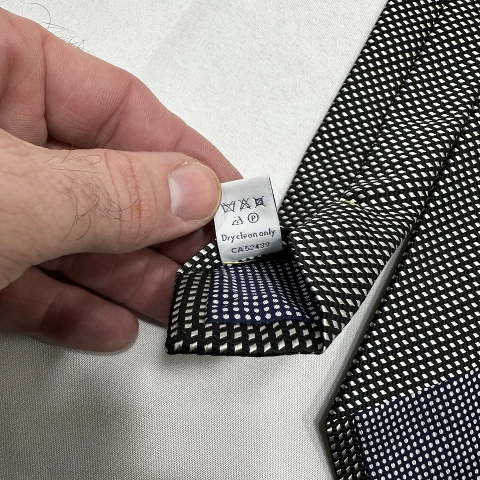 "Corbata Eton 100 % seda patrón diamante blanco y negro hecha en Inglaterra 56"" x 3 1/8""" Foto 4 de 4