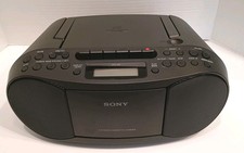 SONY CFD-S70 CD Boombox Radio/CD/Cassette - Tested Works Power Cord Included