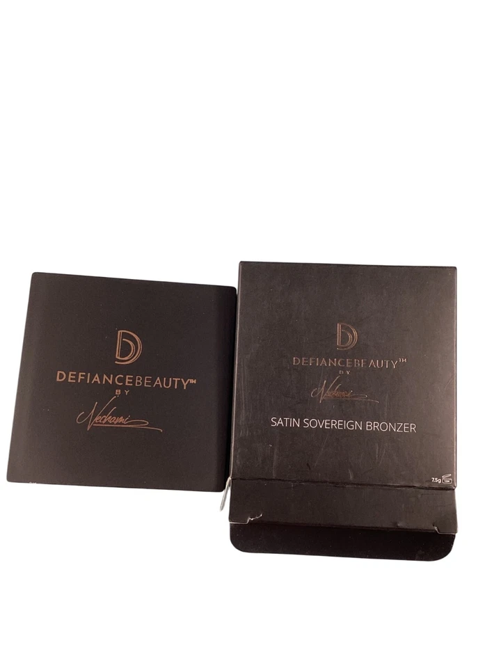Defiance Beauty Satin Sovereign Bronzer Goddess Glow Vegan 75g Compact Makeup - Image 2 of 4