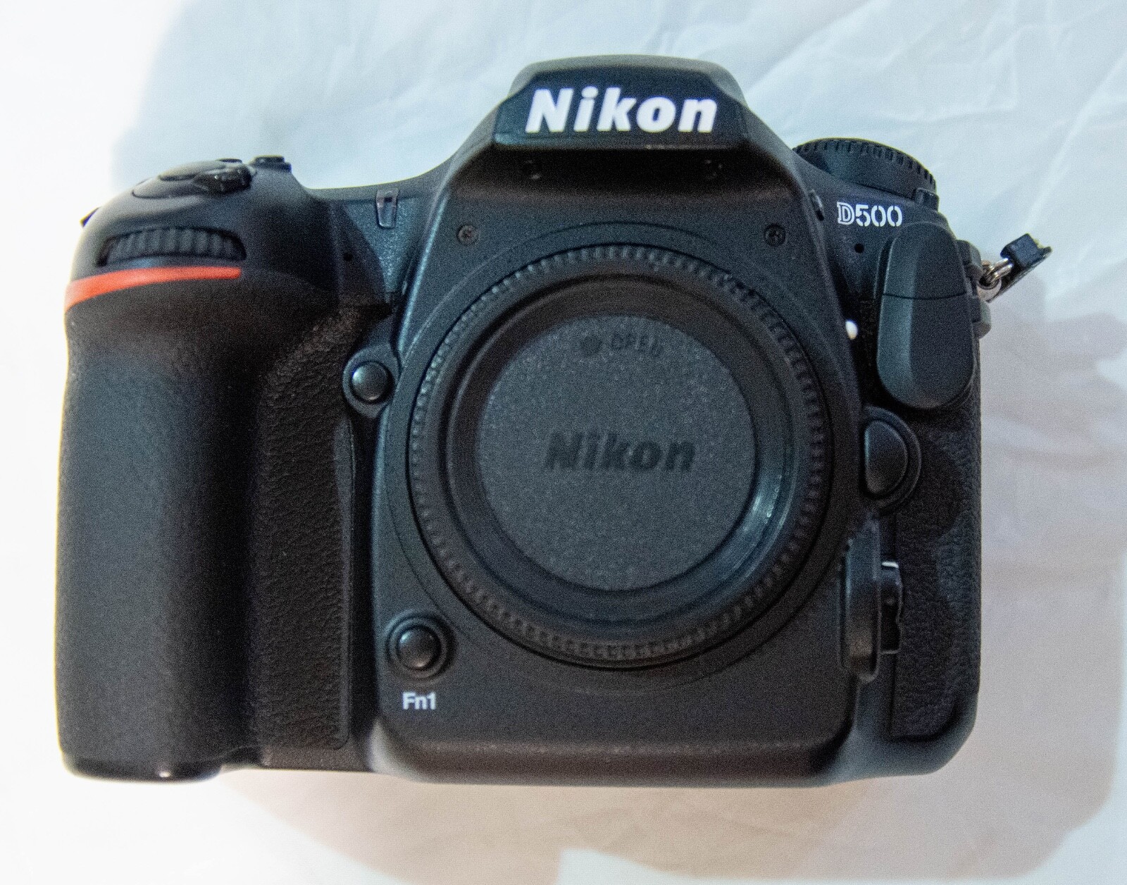Nikon D500 20.9MP DSLR Camera 4k Video 3D Tracking AF GOOD